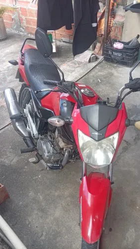 Moto pra alugar em perfeito estado