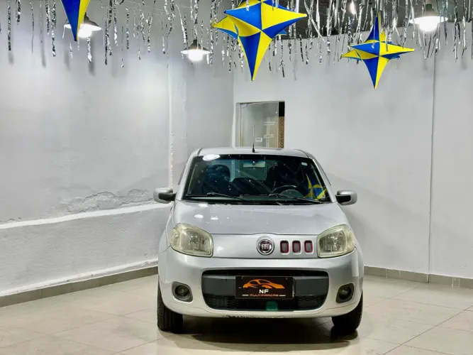 Fiat Uno Vivace Celeb. 1.0 EVO F.flex 8V 5P 2013