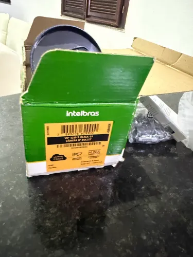 Câmera Ip vip1230B Black G4