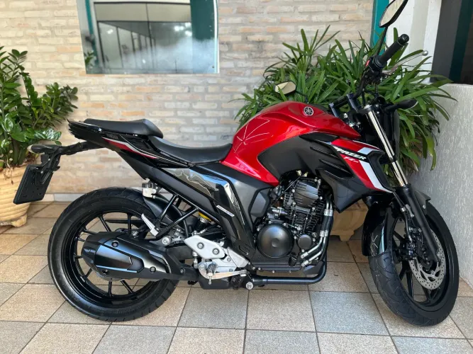 Yamaha fz25