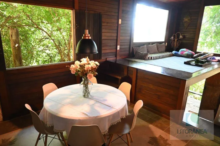 Casa de 3 quartos à venda na Praia da Costa, Vila Velha - ES