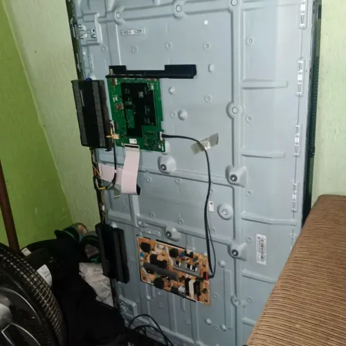 PLACAS TV SANSUNG CRISTAL un50au7700g TUDO OK TELA COM MANCHA $700