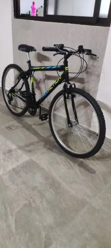 Bicicleta Aro 26 Free Action Eden MTB 18V V-Brake