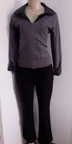 Conjunto de calça, camisa e malha