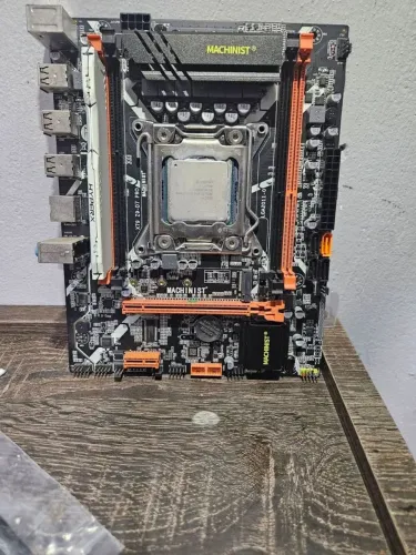 Xeon 2650v2 + 16gb DDR3 