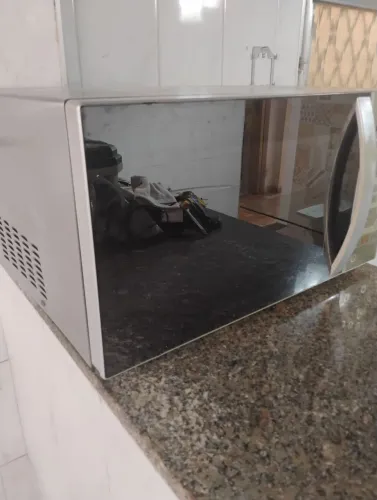 MICROONDAS BRASTEMP 30 LITROS ESPELHADO