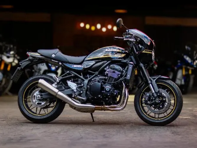 KAWASAKI Z 900 RS CAFÉ
