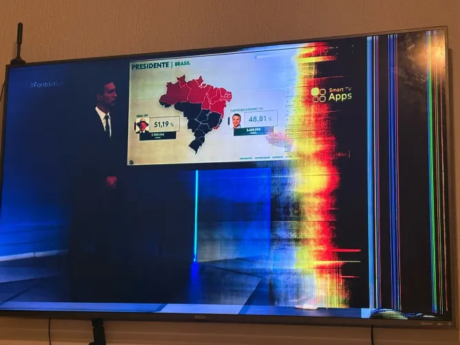 Smart TV Philco 58? 4K - Com Defeito na Tela - Retirada de Peças