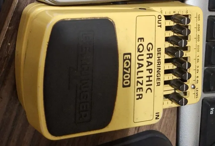 Pedal Behringer Graphic Eq 700