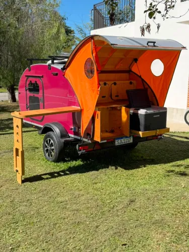 Mini Trailer Nepal 2023 pronto para viajar