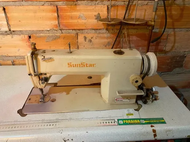 MAQUINA DE COSTURA RETA INDUSTRIAL SUNSTAR