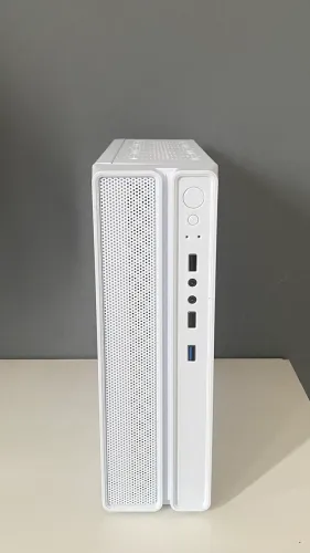 Gabinete SlimDesk Bluecase BG2002W