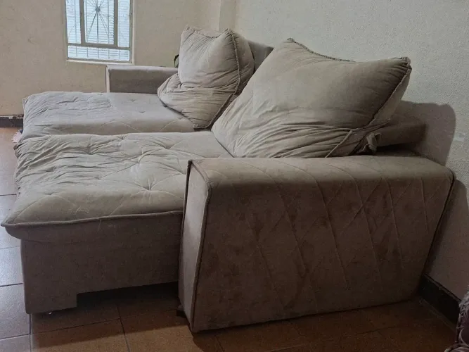 Sofa de 4 lugares retrátil e reclinavel