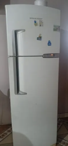 Geladeira Brastemp fross free nova muito top gelando bem pra leva hoje 980$