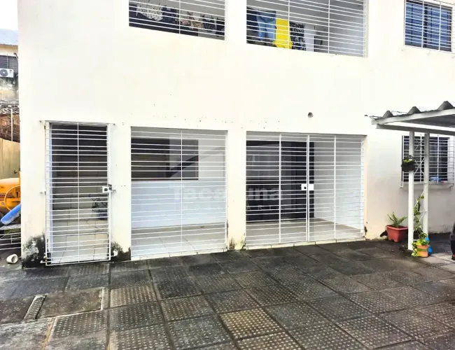 Casa em Condomínio para Locação no Prado 80m² com Garagem | Recife/PE