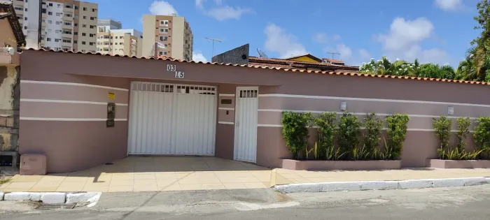 Portão de garagem e Portão de entrada para pedestre 