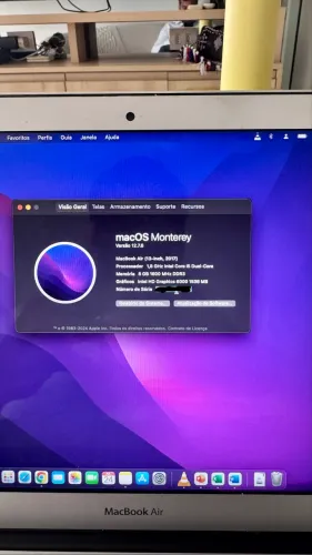 MacBook