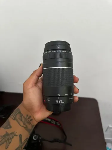 Lente canon 75 300