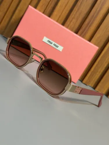 Óculos de sol Miu-Miu feminino