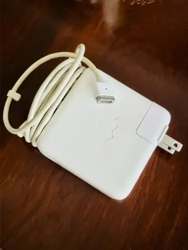Carregador para MacBook Pro, Magsafe 60W original Apple.