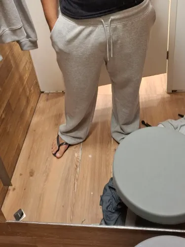 Calça moletom original riachuelo, nunca usada, com etiqueta.
