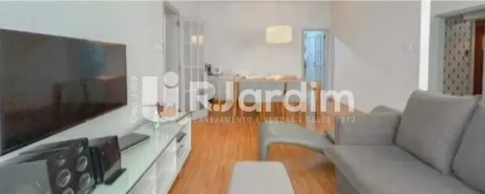 Excelente apartamento mobiliado no Leblon com 112m2