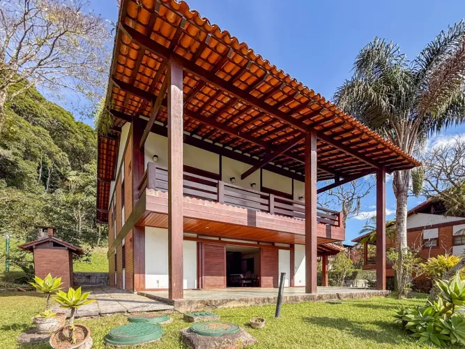 Casa com 5 quartos à venda na Granja Comary, Teresópolis