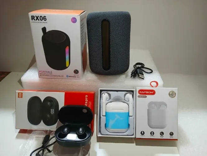 Kit Eletrônico - Caixa de Som portátil RX06 c/ barra de LED RBG + 2 fones Bluetooth