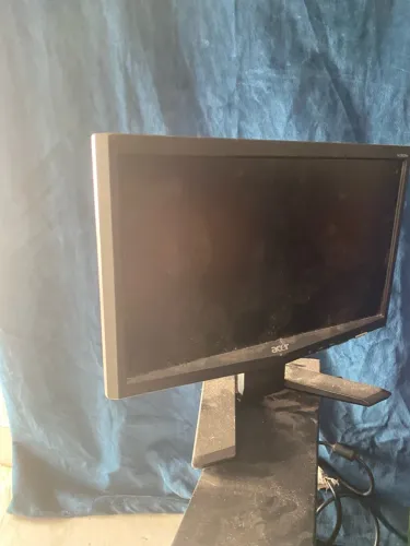 Pc comum completo todos os cabos duas telas e periféricos