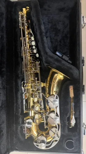 Saxofone alto Yamaha YAS-26 Impecável