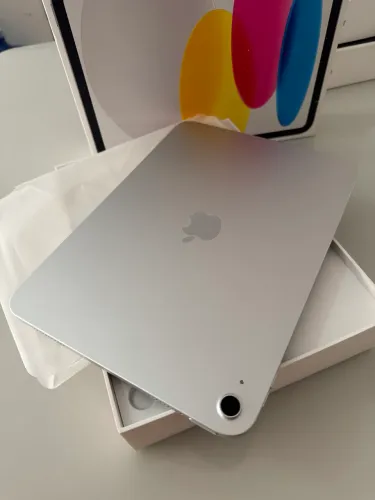 iPad 11 de 128GB , novo. caixa aberta .