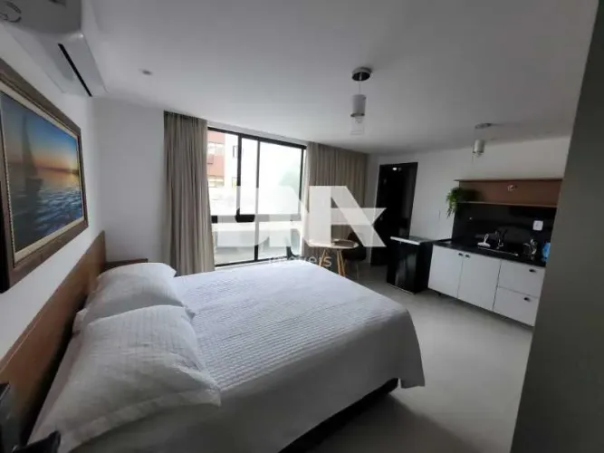 Flat : / Residencial / Jardim Oceania