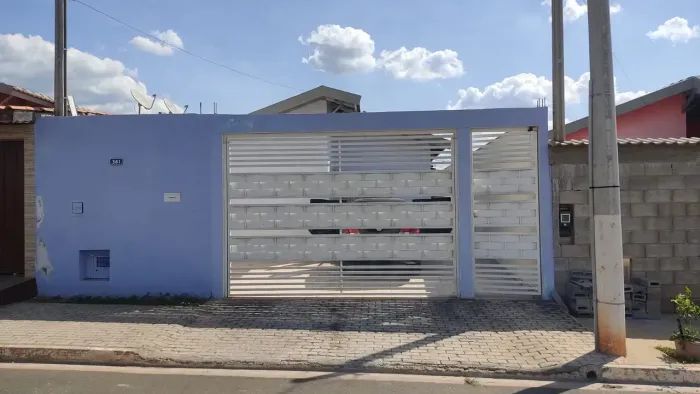 Imóvel para venda possui 70 metros quadrados com 2 quartos