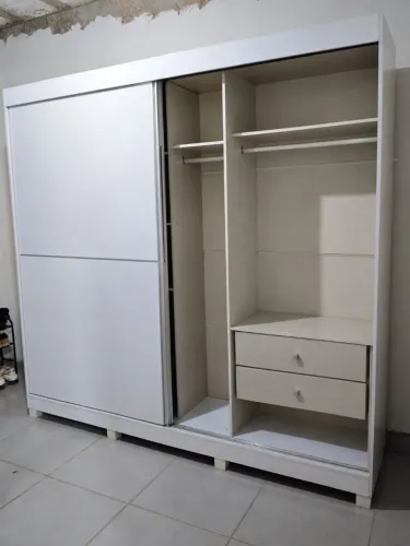 Guarda roupa casal gigante de MDF entrego e monto 