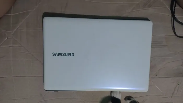 NOTEBOOK SAMSUNG ESSENTIALS BRANCO