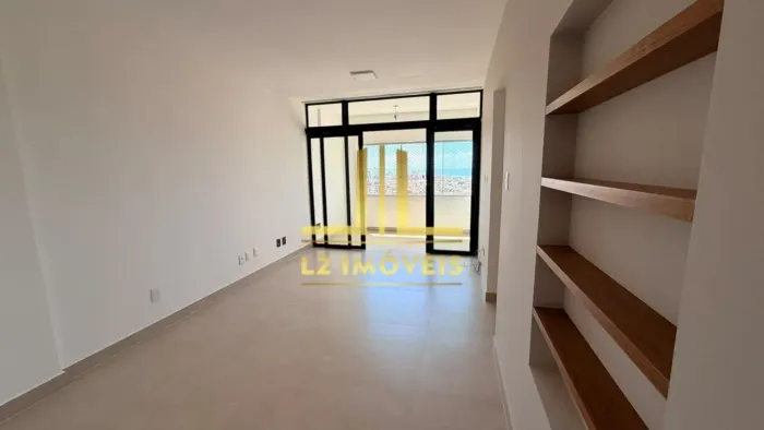 APARTAMENTO - 2/4 SENDO 1 SUÍTE - 81M² - VISTA MAR - ANDAR ALTO - 02 VAGAS - STIEP