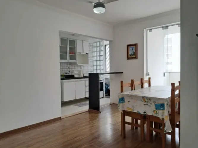 Alugo apto de 2 dormitorios, nas Pitangueiras- Guaruja !!!
