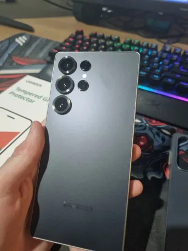 Celular SAMSUNG S25 ULTRA - USADO SEM MARCAS DE USO