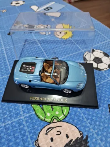 Miniatura Ferrari 360 Spider 
