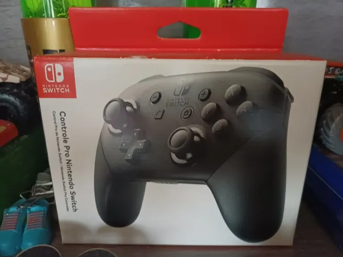 Controle Nintendo Switch Pro