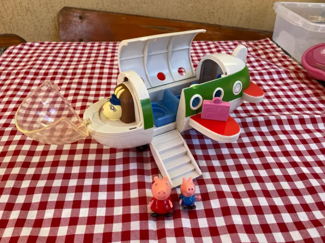 Avião Peppa Pig - Hasbro