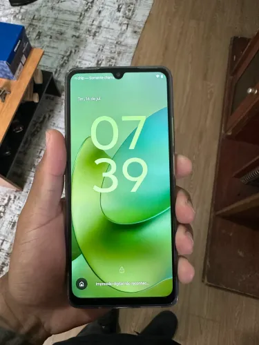 Celular moto G06 novo