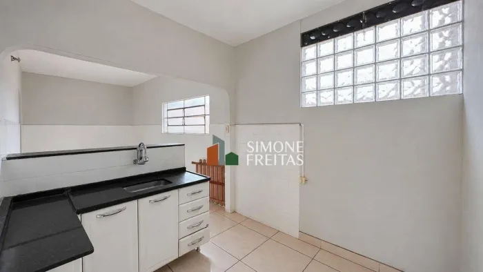 ALUGA-SE CASA COM 03 QUARTOS NA VILA MURY EM VOLTA REDONDA/RJ