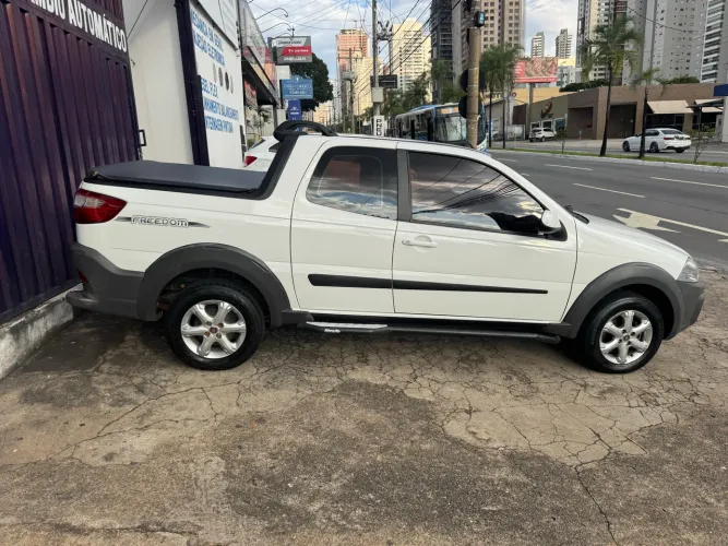 Fiat Strada Freedom 1.4 Flex 8V CD 2020