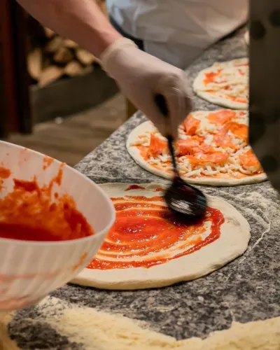 ? VAGA ABERTA - AUXILIAR DE COZINHA