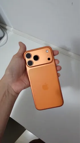 iPhone 17 Pro Max 256g Semi Novo