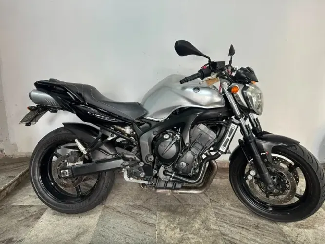 YAMAHA FZ6 FAZER 600N - 2009