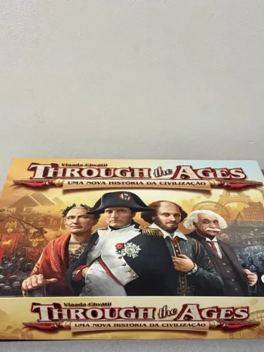 Jogo de Tabuleiro Through the Ages - Nunca jogado (com sleeves)