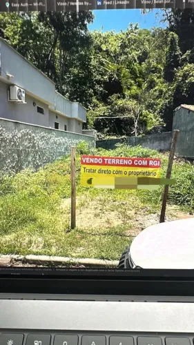 Open House vende terreno no condomínio Alferes Tiradentes 8×20!! ( Financia ).