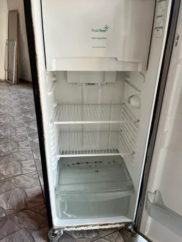 Geladeira cônsul 